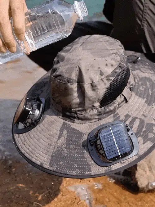 【2025 New Model】Dual Solar-Powered Fan Sun Hat ☀️🧢, Waterproof and Cooling 🌊❄️—Defy the Scorching Heat! 🔥😎