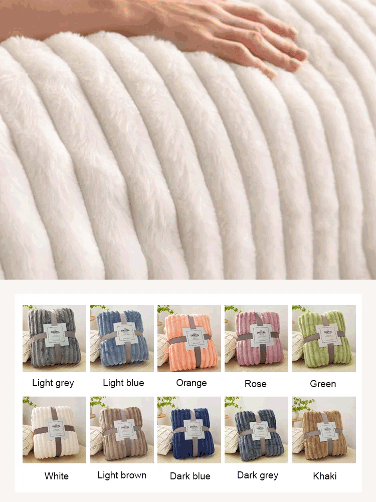 Ultra-comfortable, warm, luxurious rabbit fur blanket 🐇🛋️, fluffy throw blanket 💤, soft and cozy cover 🛏️, available in multiple sizes 📏, suitable for sofas, beds, and living rooms 🛋️🛌