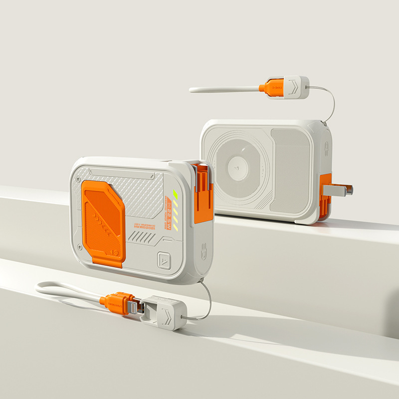 [3-in-1 Large Capacity] It’s enough to just take this charger with you when you go out!