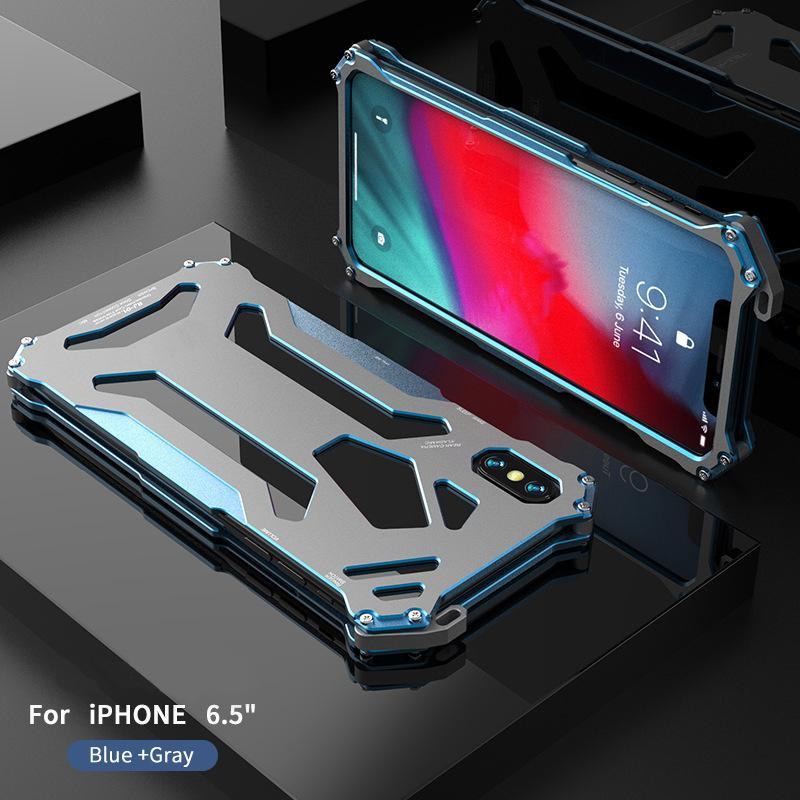 2024 New Creative Metal Gundam Phone Case for iPhone-🔥Order today and get free screen protector🎁
