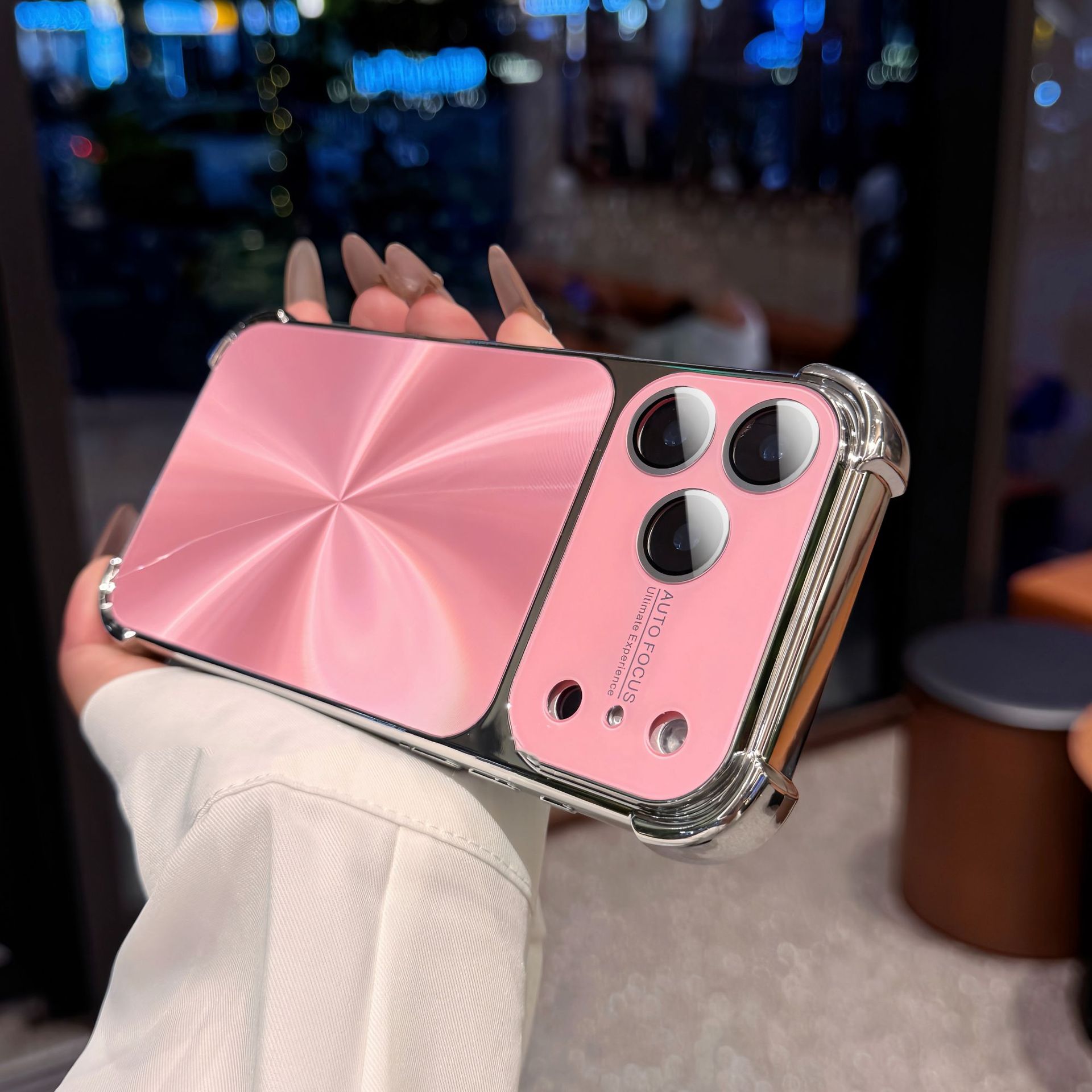 Level Up Your iPhone: CD Pattern Electroplated Case 🚀