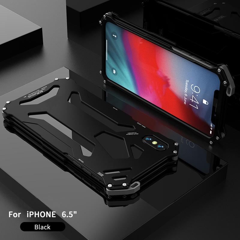 2024 New Creative Metal Gundam Phone Case for iPhone-🔥Order today and get free screen protector🎁