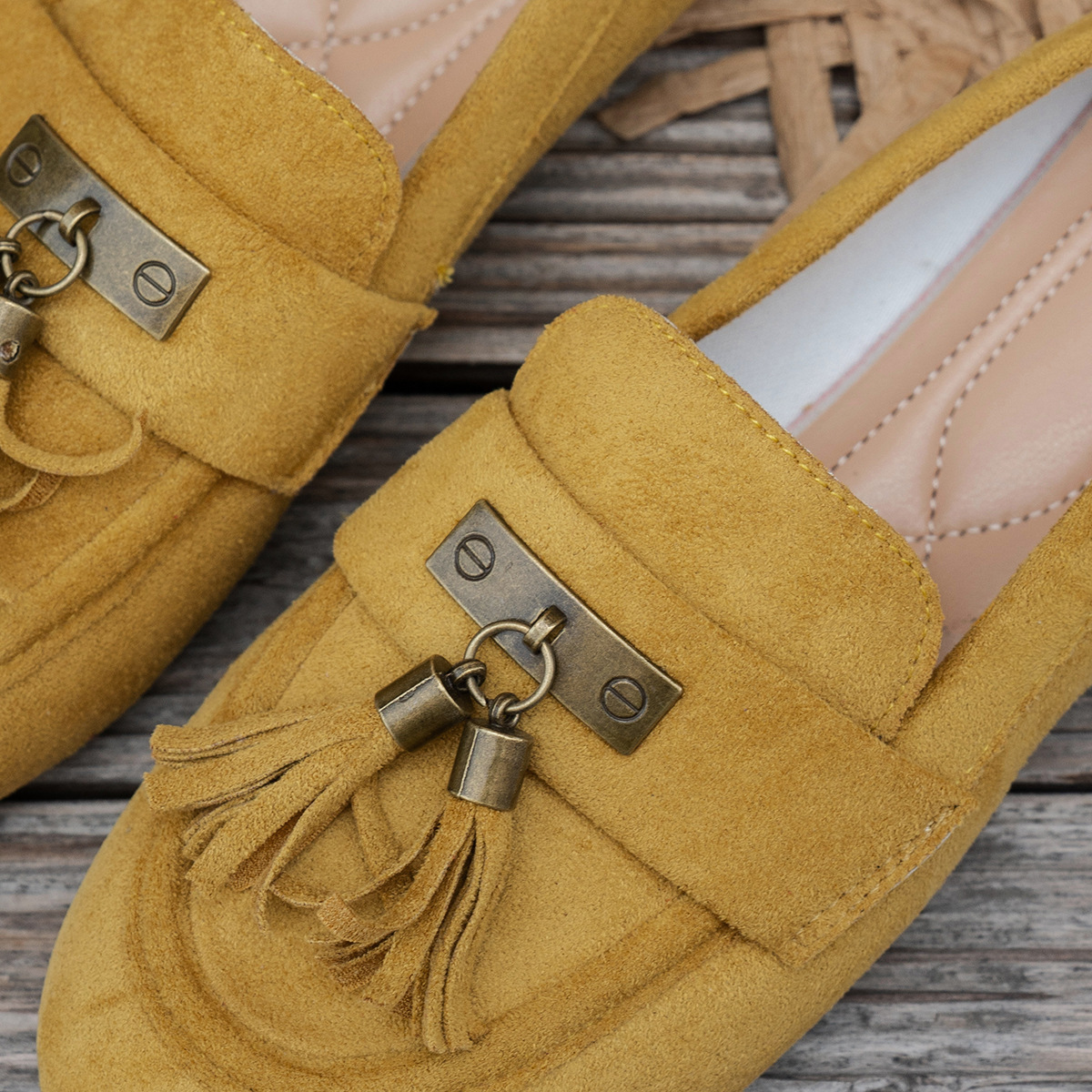 Women's Tassel Flat Loafers Slip-On Walking Shoes