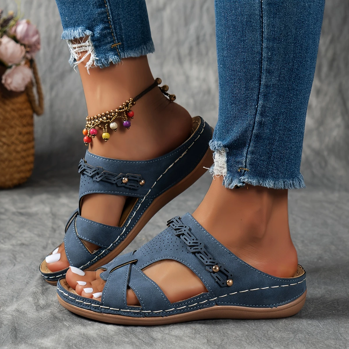 Women's Cut-out Wedge Slide Shoes Casual Outdoor Summer Beach Shoes