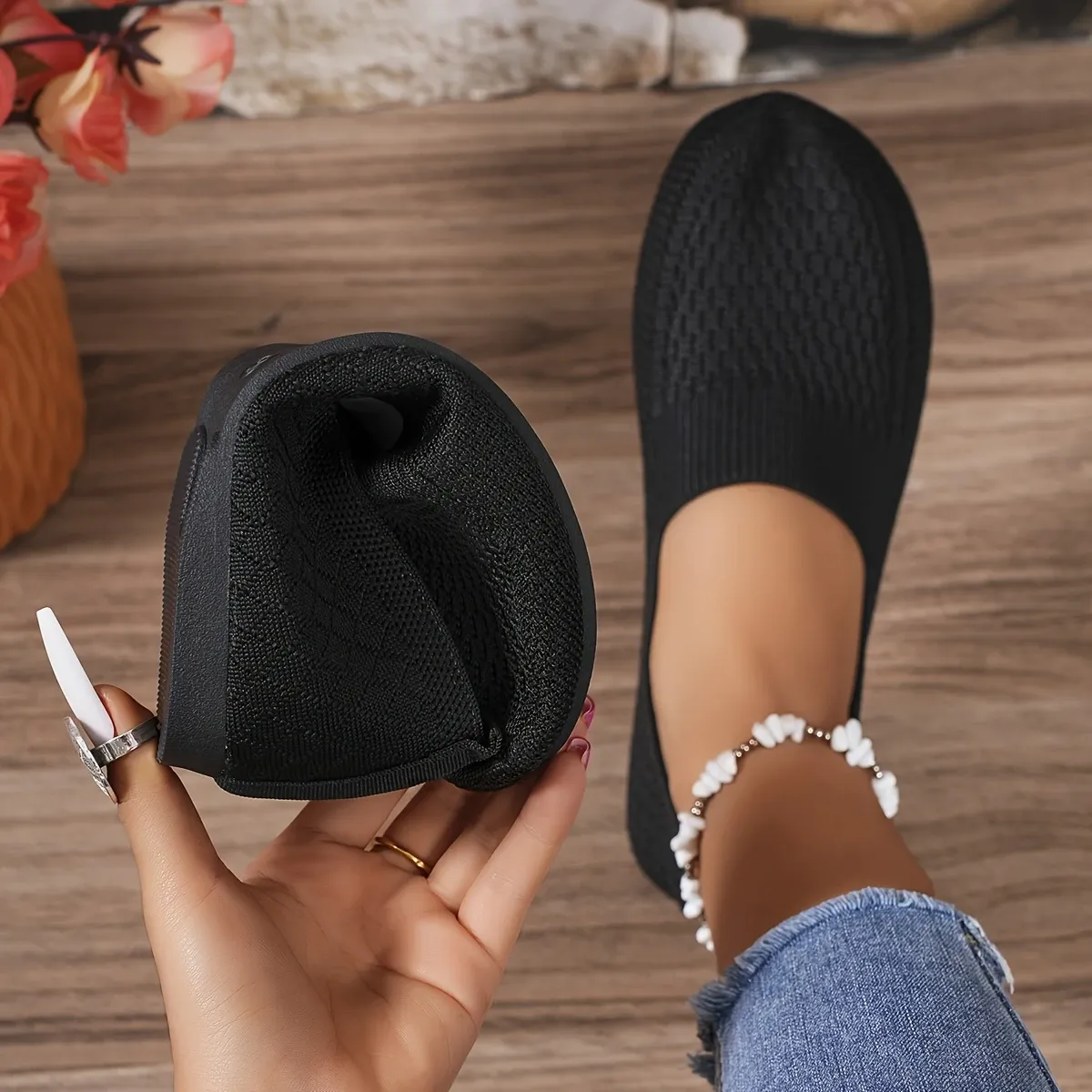 Women's Plus-Size Comfortable Wide-Fit Slip-on Shoes