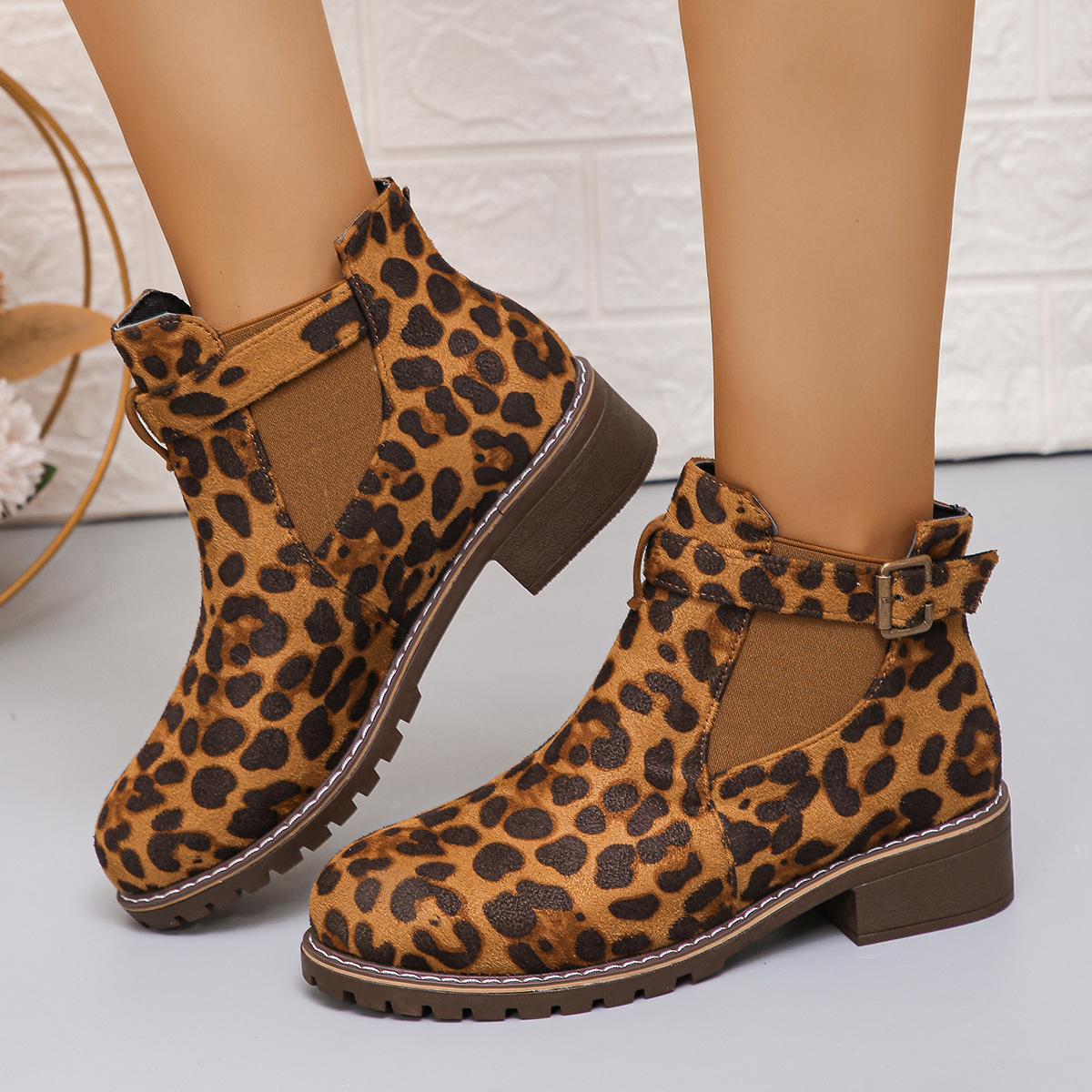 Women's Retro Fashion Flat Ankle Boots