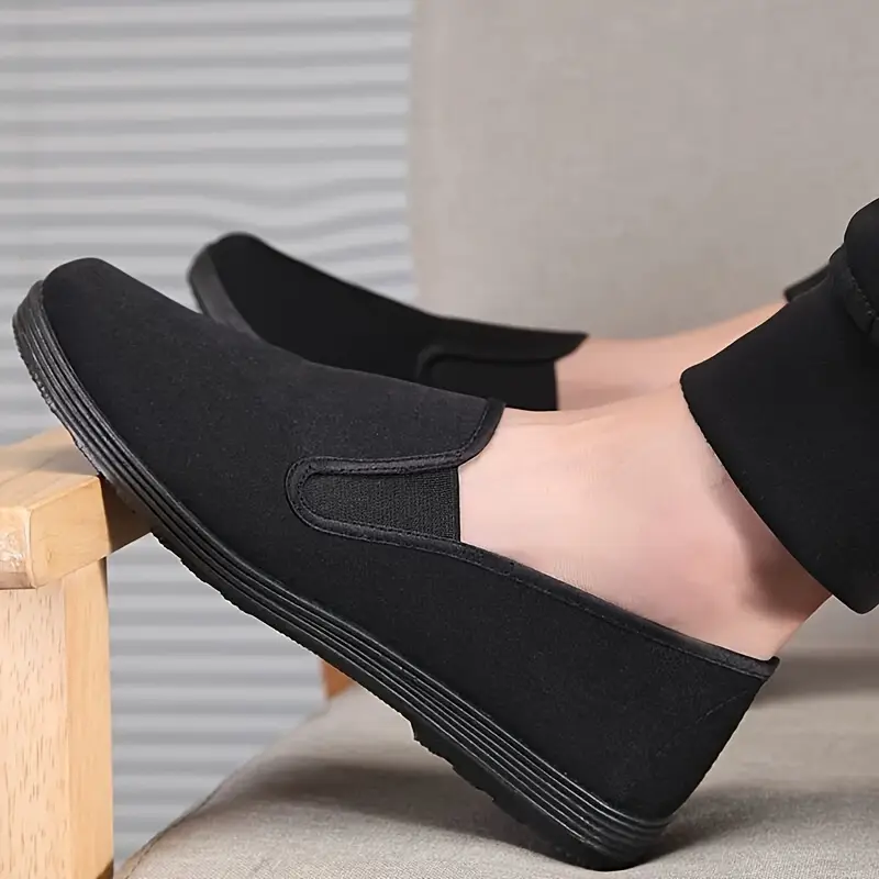 Unisex Lightweight & Comfortable Minimalist Style Slip-On Canvas Flat Shoes Daily Footwear