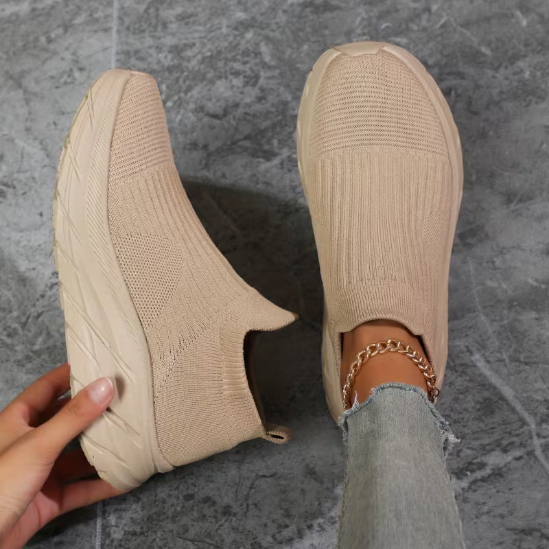 Men's and Women's Breathable Knit Arch Support & Cushioned Sole Slip-On Sneakers