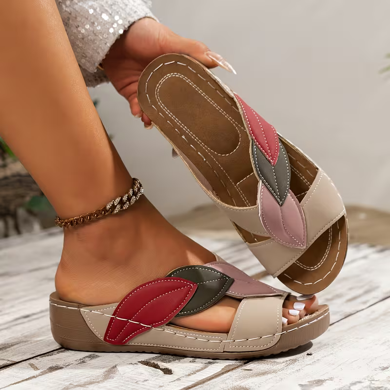 Women's Fashion Leaf Pattern Sandals Slippers