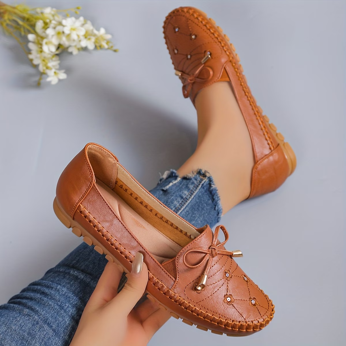 Women's Lightweight & Comfortable Bow-decorated Leather Flat Penny-loafer Slip-on Shoes