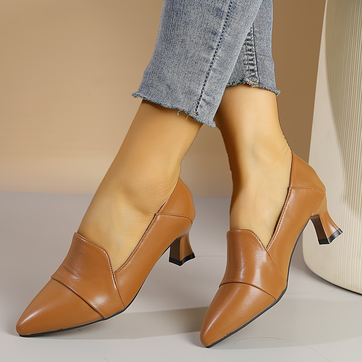 Women's Elegant & Comfortable Leather Chunky Heel Shoes