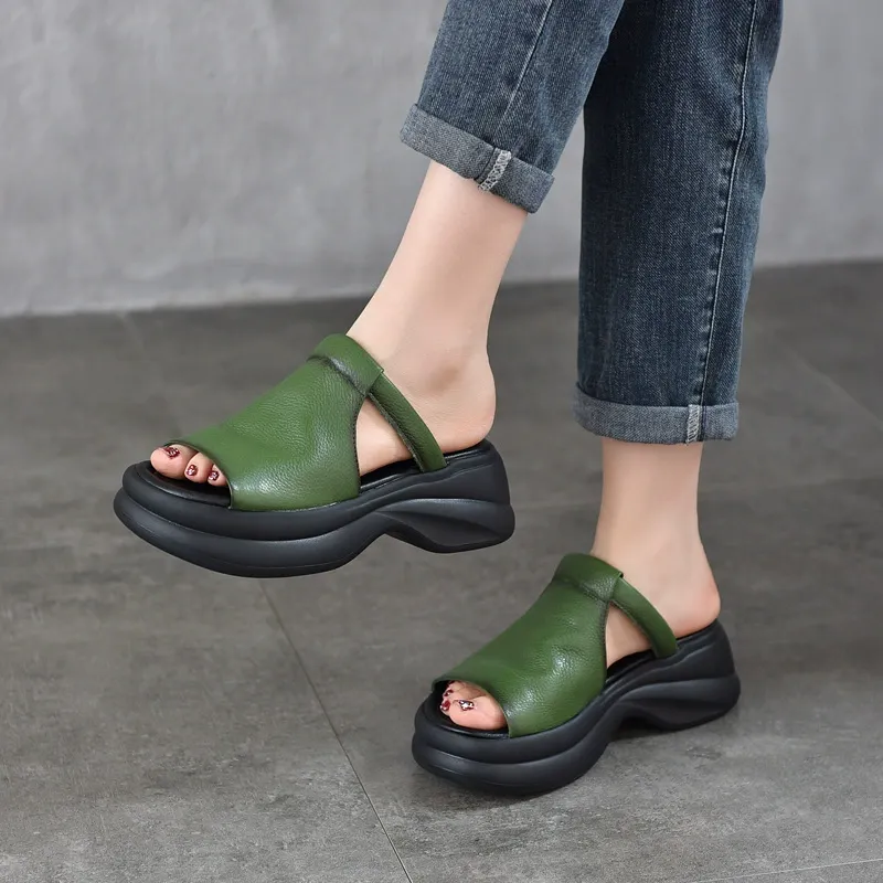 Women's Soft & Comfortable Thick Sole Indoor/Outdoor Slippers Sandals Daily Vacation Beach Shoes