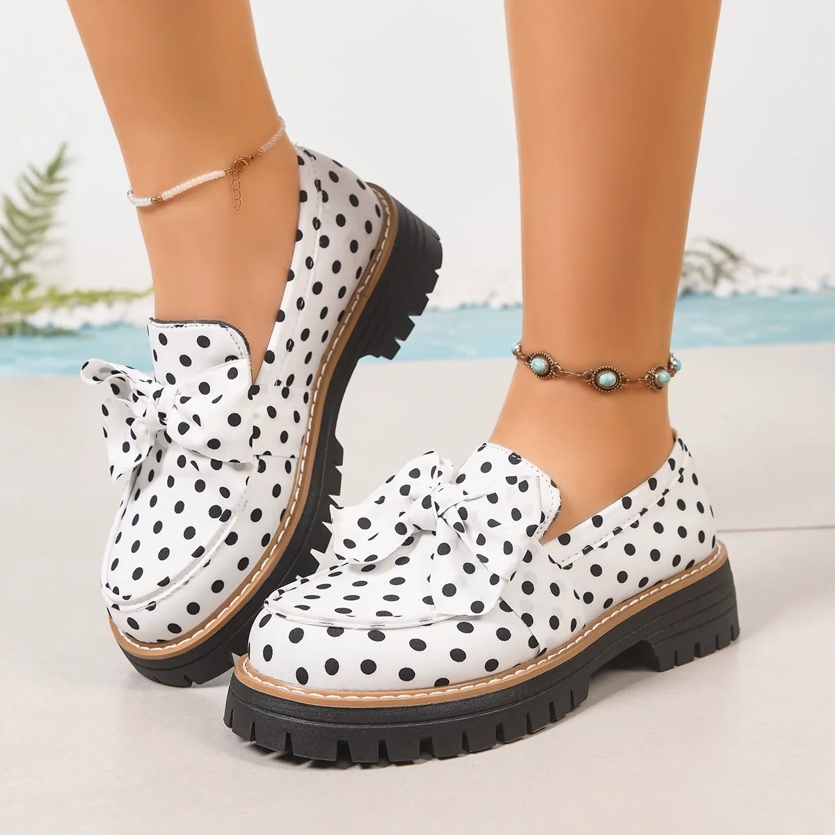 Women's Vintage Polka Dot Bow Platform Loafers