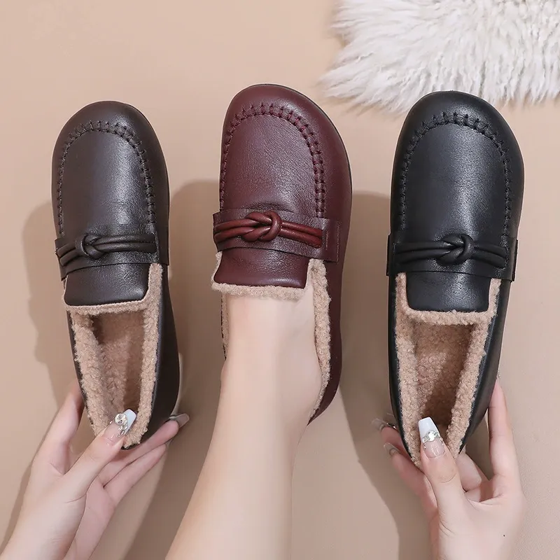 Women’s Fleece Lined Leather Loafers Slip On Warm Shoes