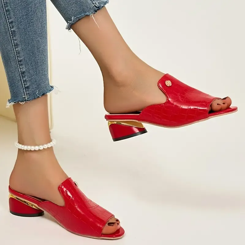 Women's Fashion Crocodile Pattern Chunky Heel Sandals