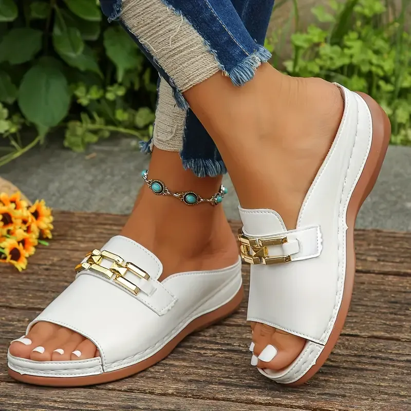 Women‘s Thick-soled Non-Slip Sandals For Summer Beach Outings