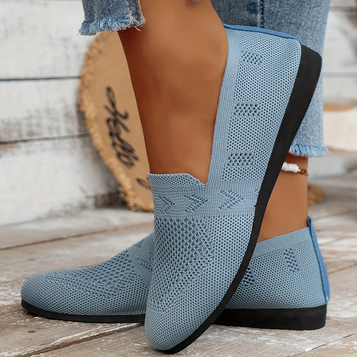 Women's Breathable Mesh Slip-On Shoes Daily Walking Footwear