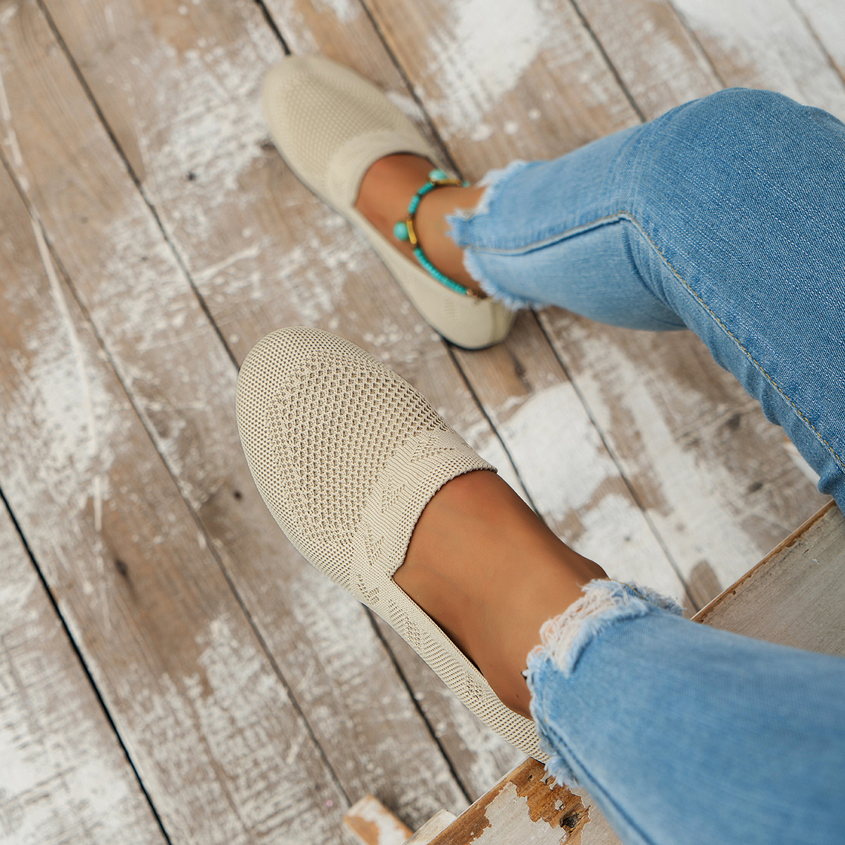 Women's Breathable Mesh Slip-On Shoes Daily Walking Footwear