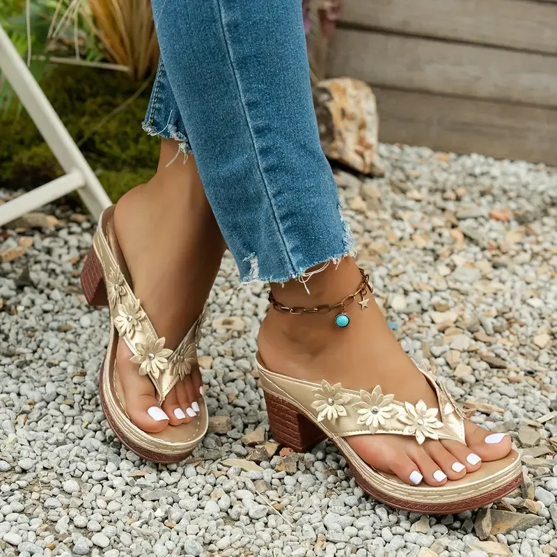 Women's Chic Arch Support Floral Wedge Flip Flops Sandals for Beach Travel Casual Outings