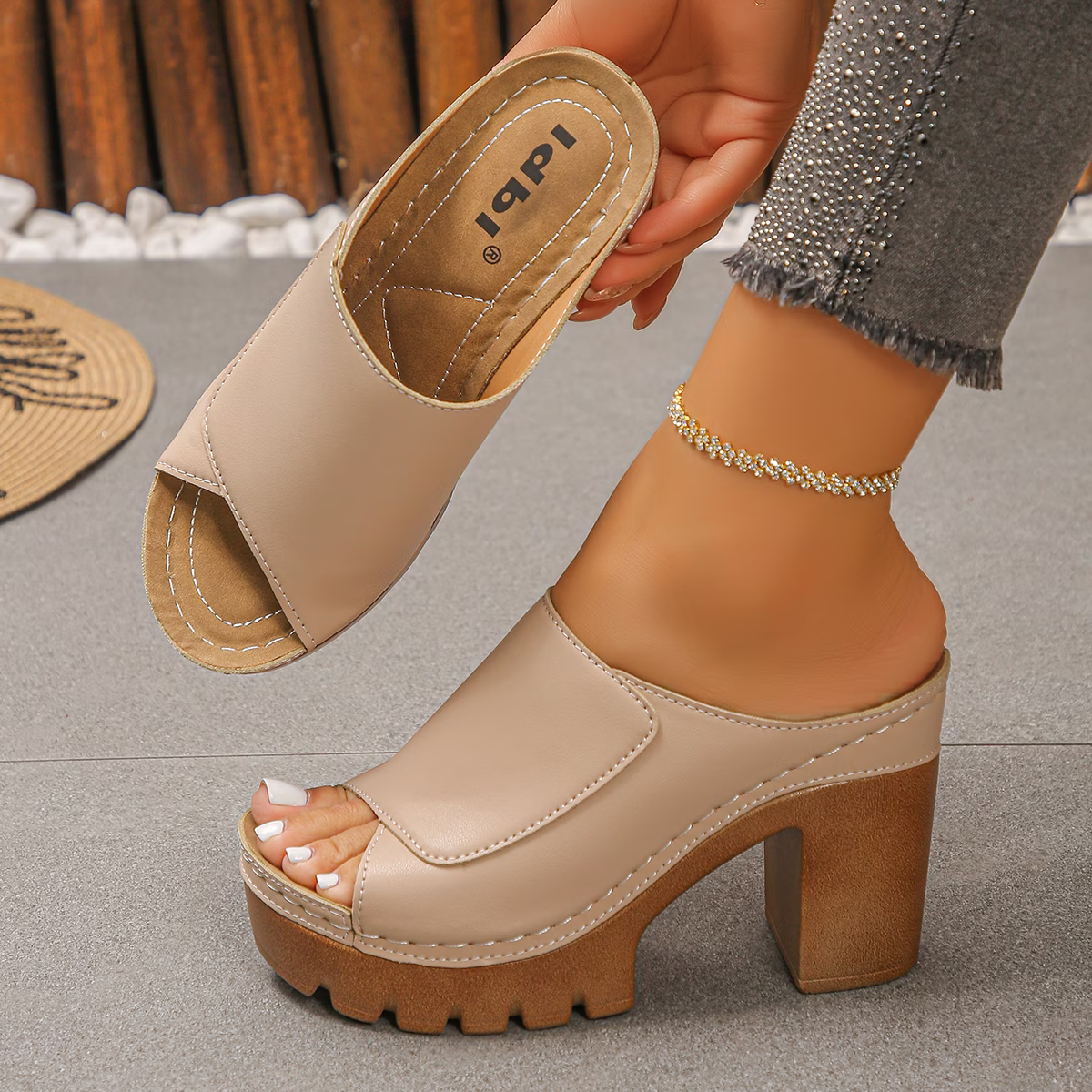 Women's Trendy Platform Chunky-Heeled Open-Toe Sandals