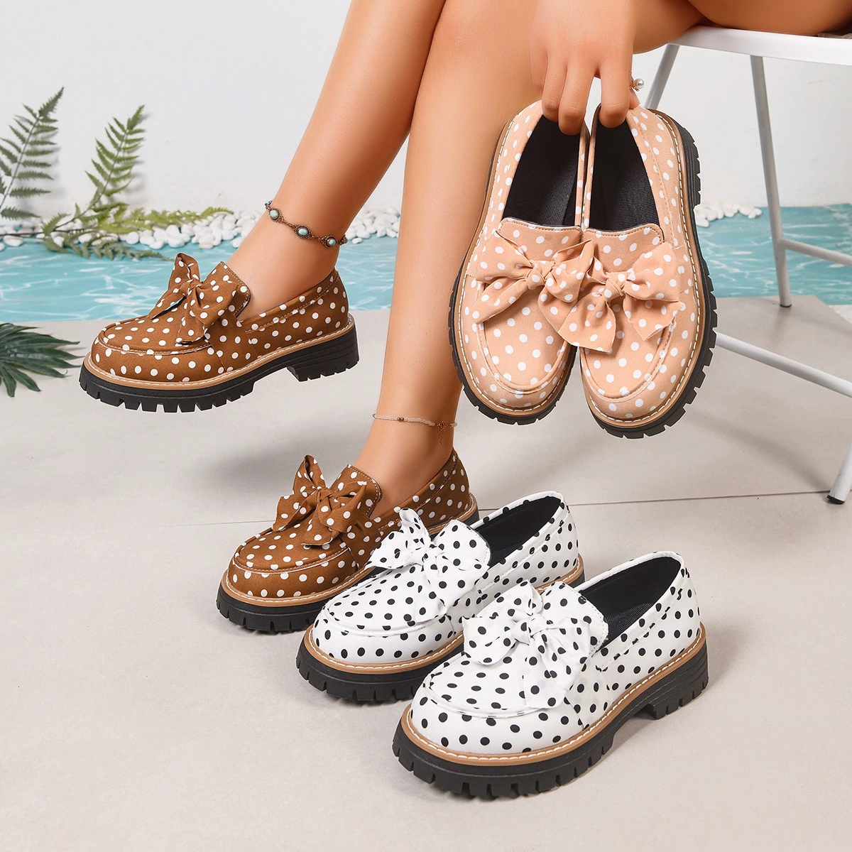 Women's Vintage Polka Dot Bow Platform Loafers