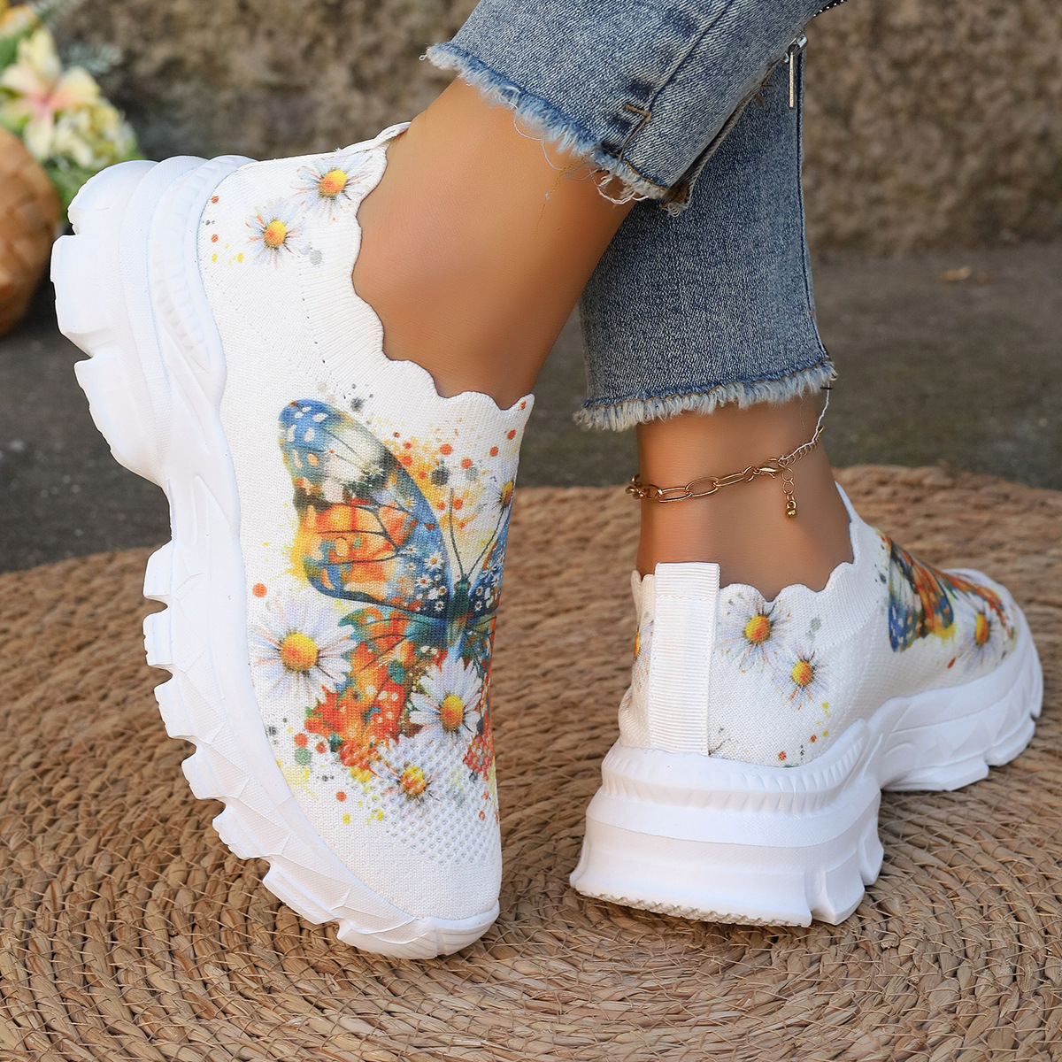 Women's Stylish and Breathable Printing Low-Top Slip-On Sneakers
