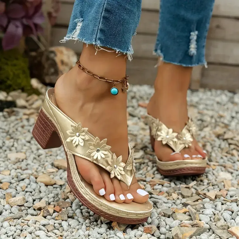 Women's Chic Arch Support Floral Wedge Flip Flops Sandals for Beach Travel Casual Outings