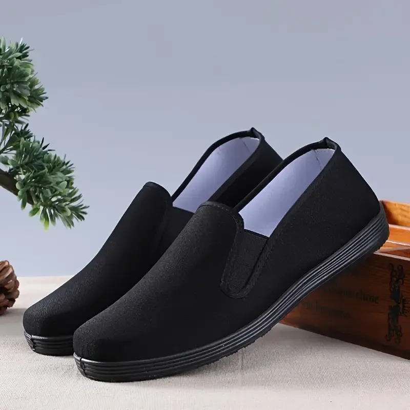Unisex Lightweight & Comfortable Minimalist Style Slip-On Canvas Flat Shoes Daily Footwear