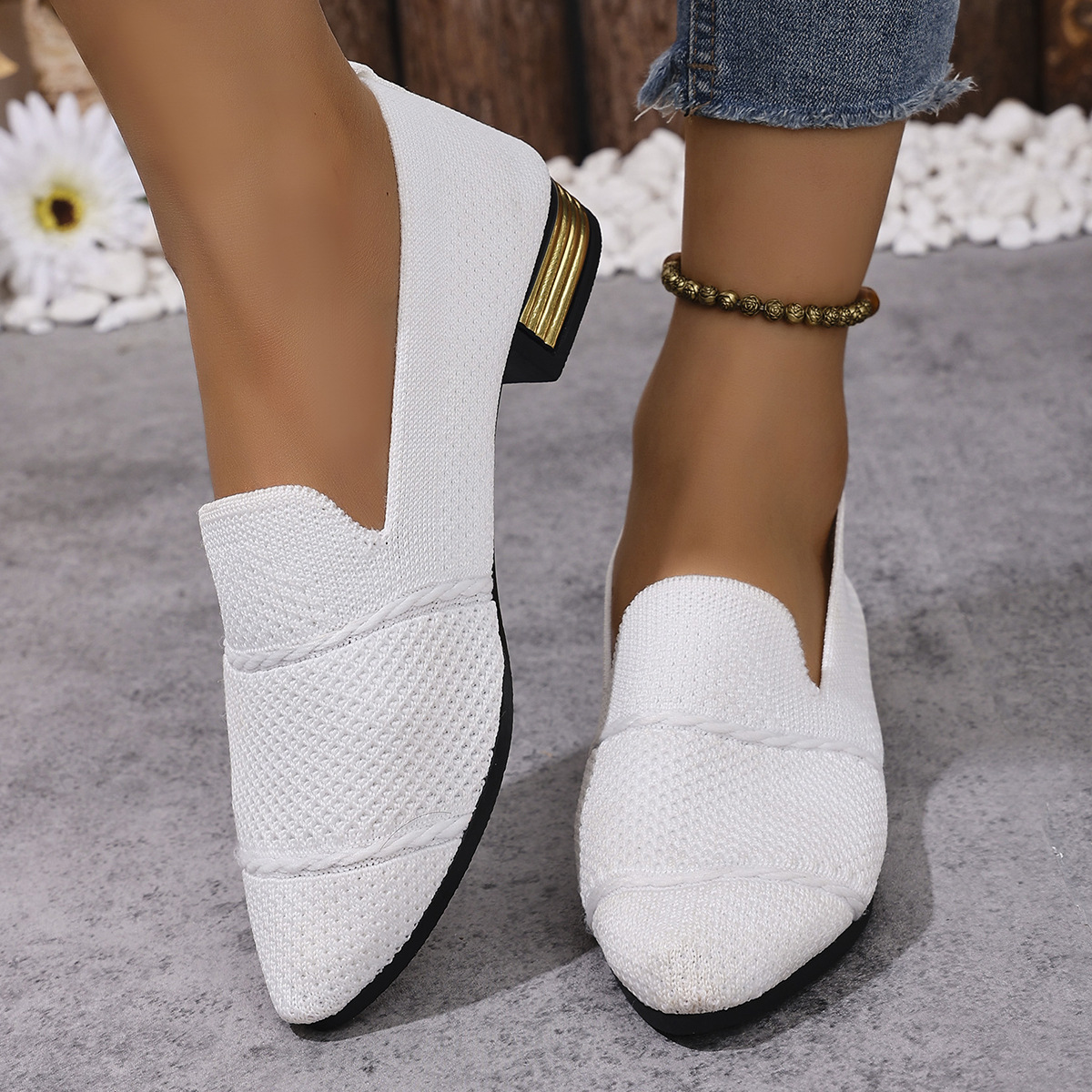 Women's Fashion Breathable Knit Slip-On Shoes