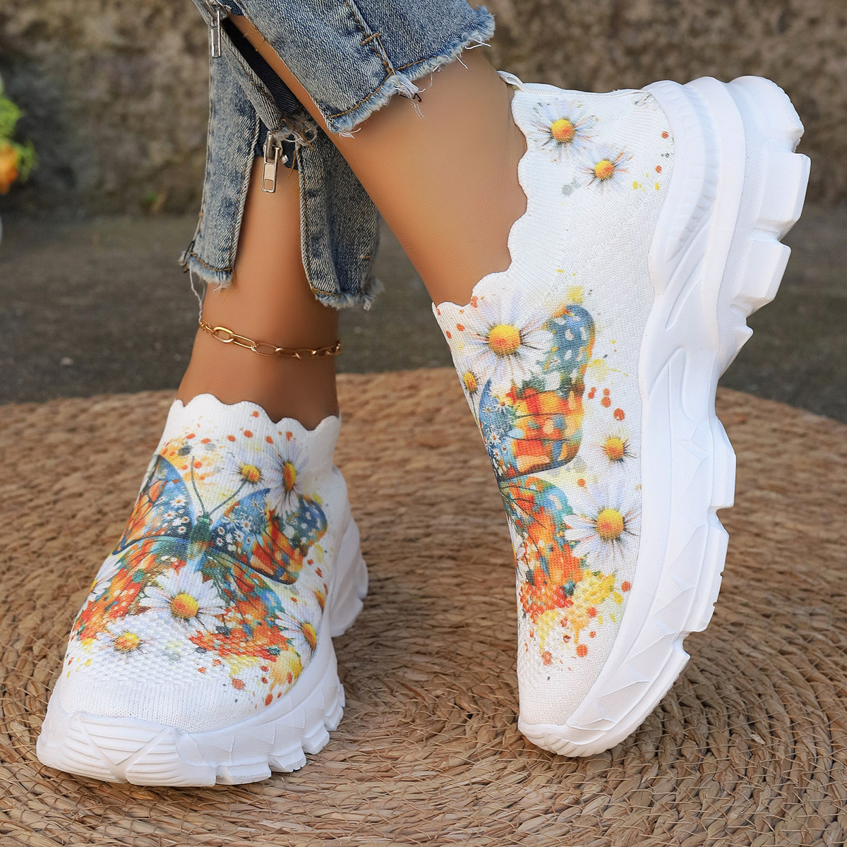 Women's Stylish and Breathable Printing Low-Top Slip-On Sneakers