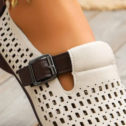 Women's Retro Elegant Comfortable  Hollow-Out Flat Shoes Slip-on Shoes