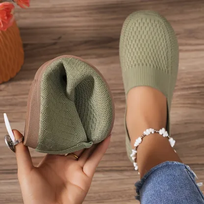 Women's Plus-Size Comfortable Wide-Fit Slip-on Shoes