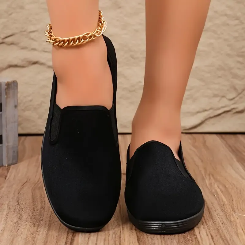 Unisex Lightweight & Comfortable Minimalist Style Slip-On Canvas Flat Shoes Daily Footwear