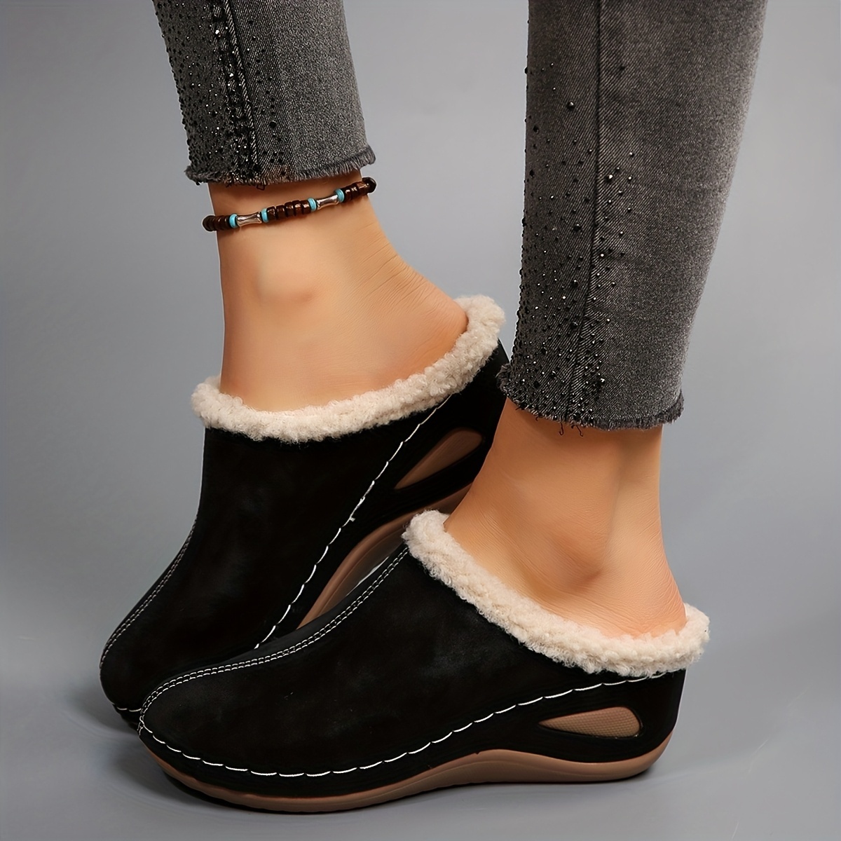 Women's Warm Lined Slip-On Shoes Thick Platform Slippers for Cold Weather