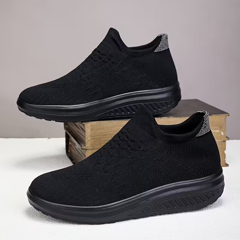 Women's Breathable & Lightweight Knit Non-Slip Slip-On Sneakers Walking Shoes