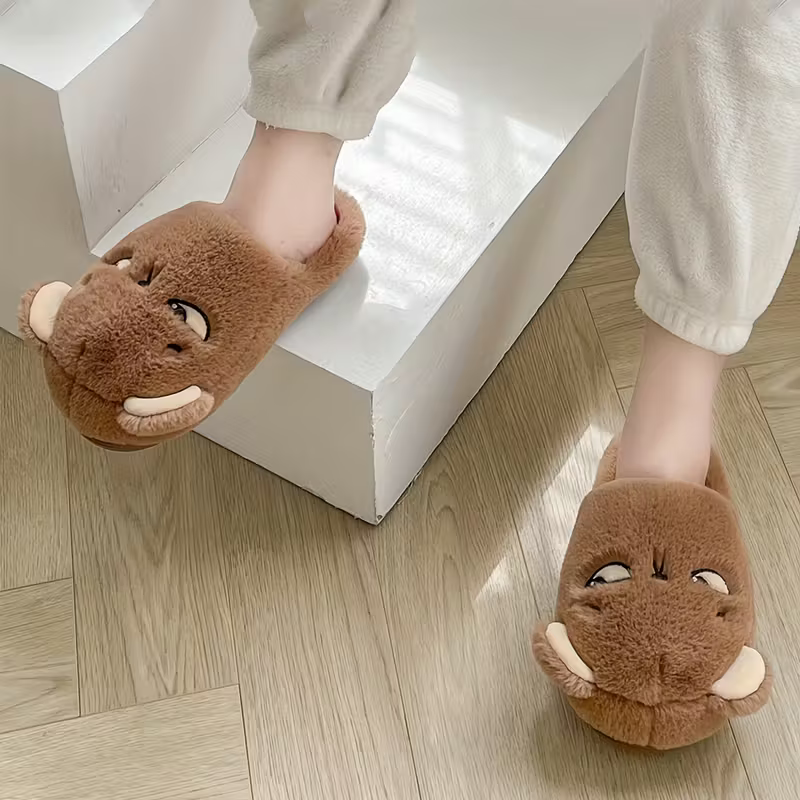 Women's Cozy Soft Plush Cartoon House Slippers Anti-Skid Slip-On Indoor Shoes