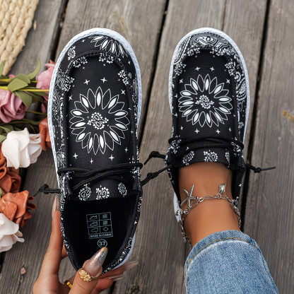 Women's Fashion & Lightweight Geometric Floral Pattern Slip-On Loafers