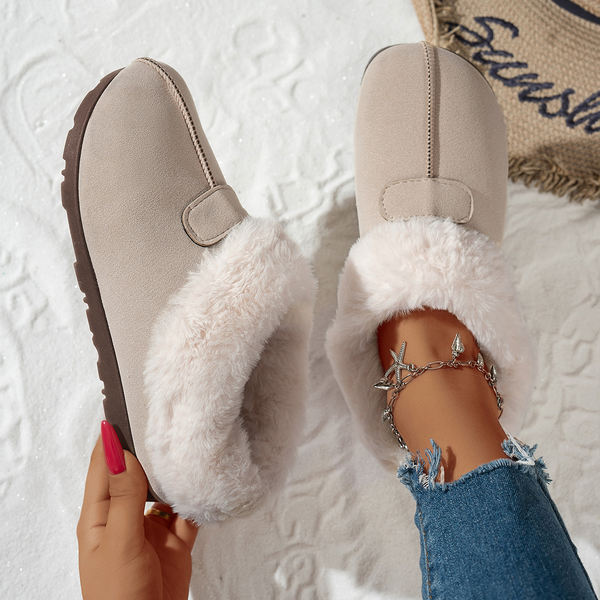 Women's Fleece-lined Warm Wear-resistant Slip-on Winter Snow Boots