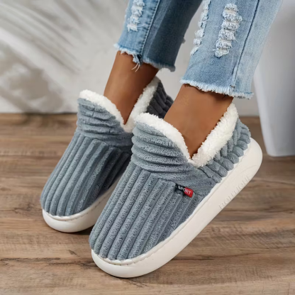 Unisex Cozy & Warm Winter Slippers Slip-On Indoor/Outdoor House Shoes