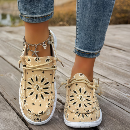 Women's Fashion & Lightweight Geometric Floral Pattern Slip-On Loafers