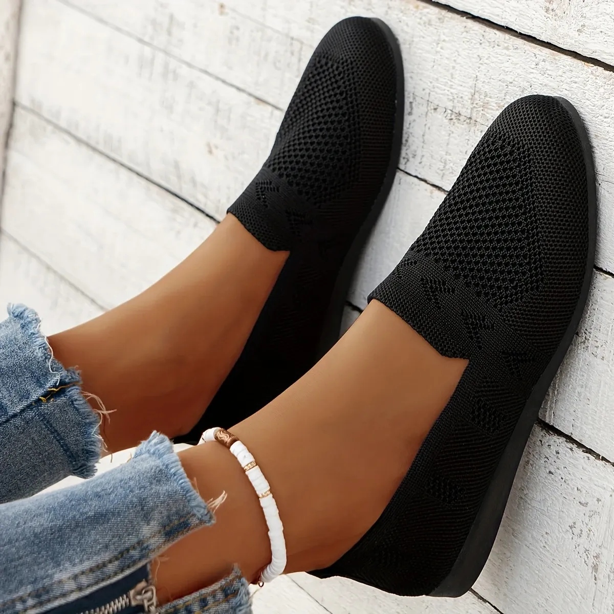 Women's Breathable Mesh Slip-On Shoes Daily Walking Footwear