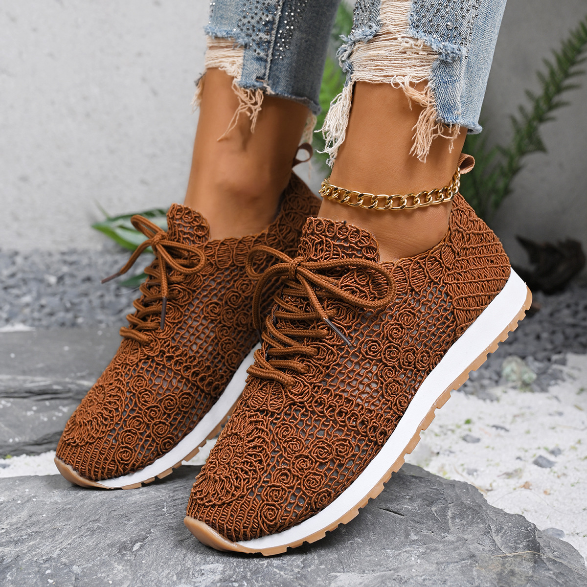 Women's Breathable Lace-Up Mesh Casual Shoes Sneakers