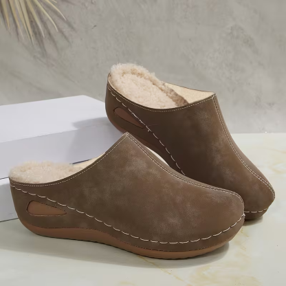 Women's Cozy Warm Cushioned Insole Winter Plush Slip-On Moccasin Slippers