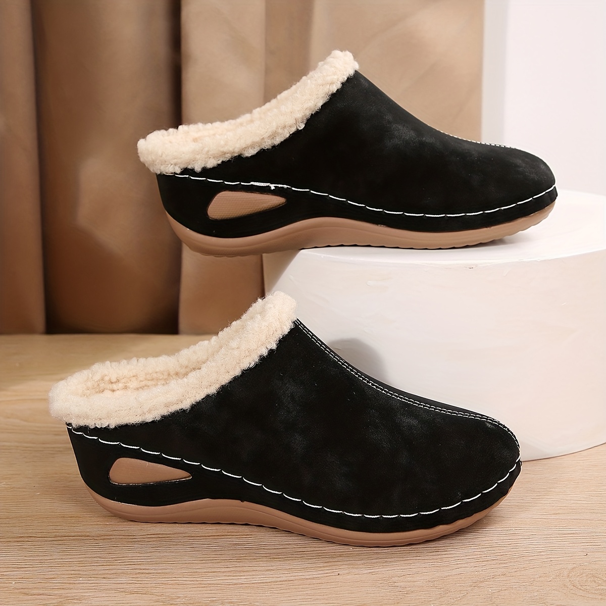 Women's Warm Lined Slip-On Shoes Thick Platform Slippers for Cold Weather