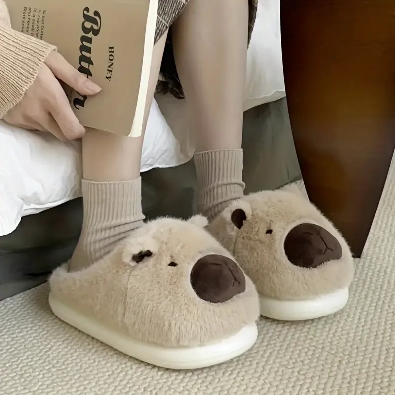 Women's Cozy Cute Capybara Non-Slip Warm Indoor Slippers/Shoes
