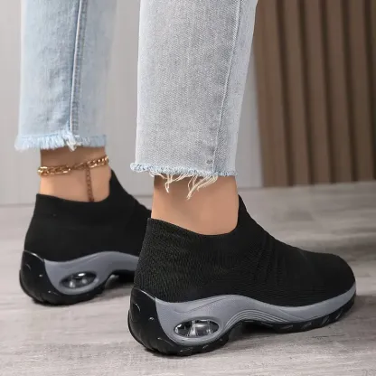 Women's Lightweight and Breathable Knit Slip-On Air Cushion Sneakers