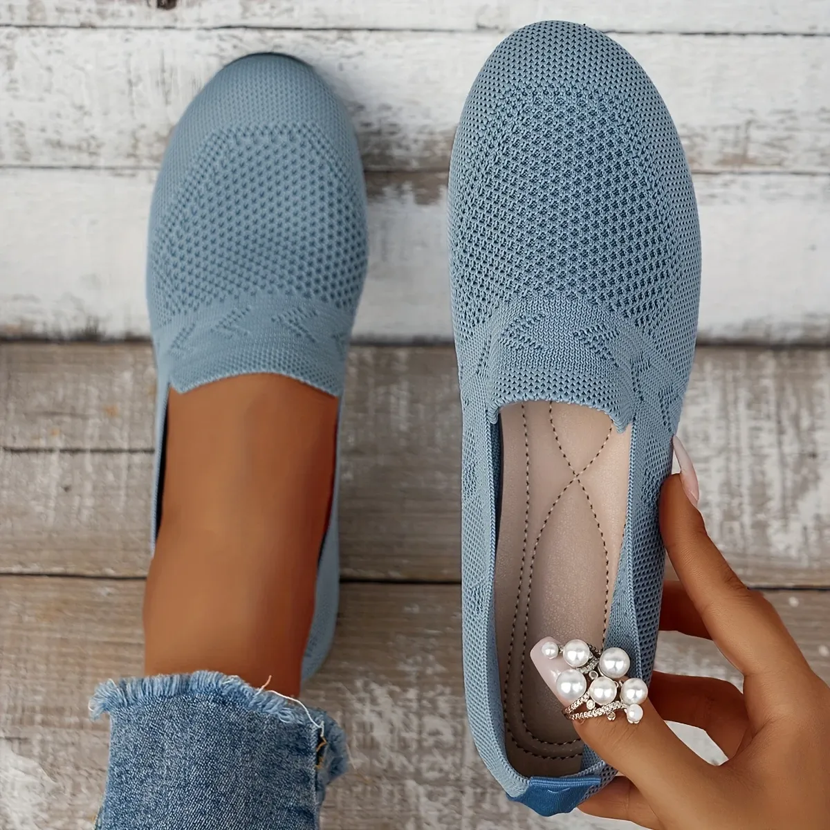 Women's Breathable Mesh Slip-On Shoes Daily Walking Footwear