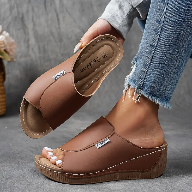 Women's Stylish Comfortable Arch Support Slip-On Sandals Outdoor Slippers