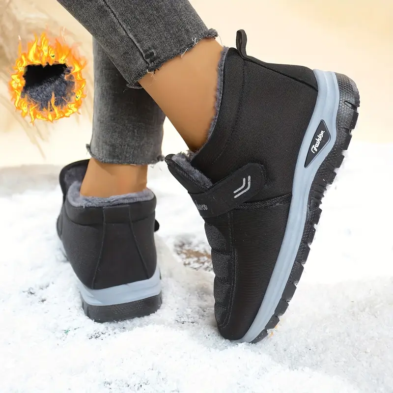 Women's Warm & Lightweight Plush Lined Interior Non-Slip Winter Slip-On Boots