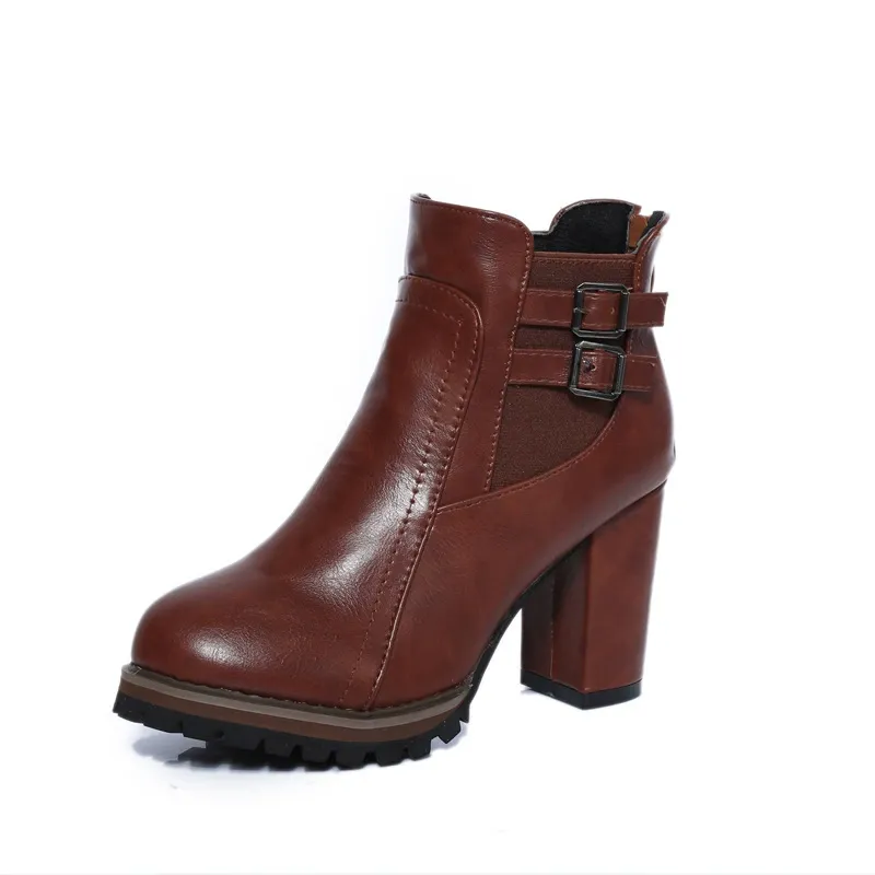 Women's Vintage Fashion Buckle Leather Chunky Heel Boots